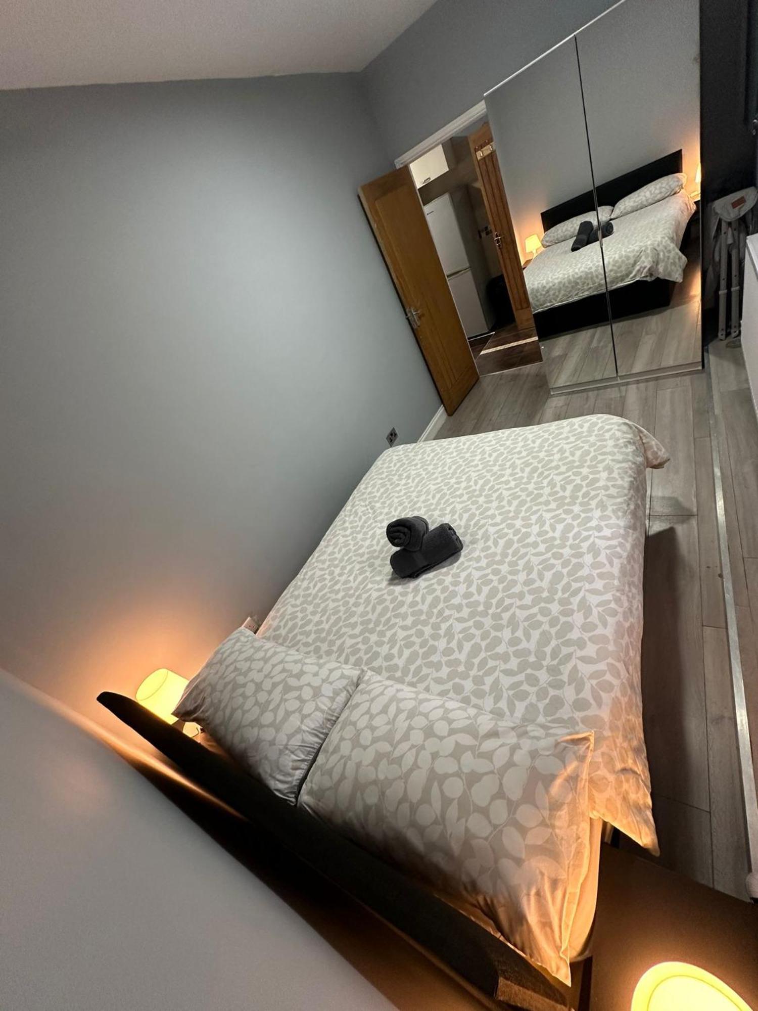 Central London - Ground Floor 2 Bedrooms Apartment Eksteriør billede